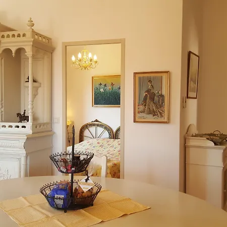 Lejlighedshotel A Merula Calvi (Corsica)