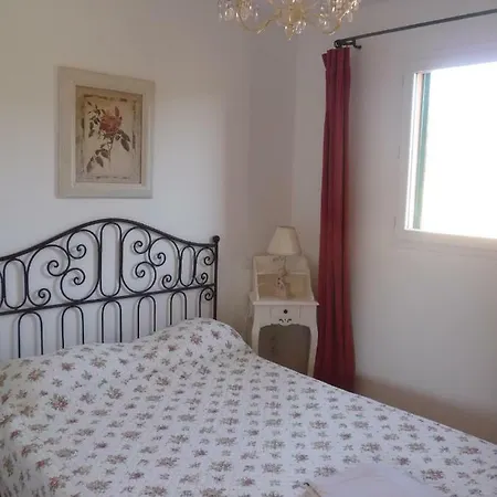 Lejlighedshotel A Merula Calvi (Corsica)