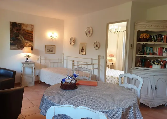 Résidence A Merula Aparthotel
