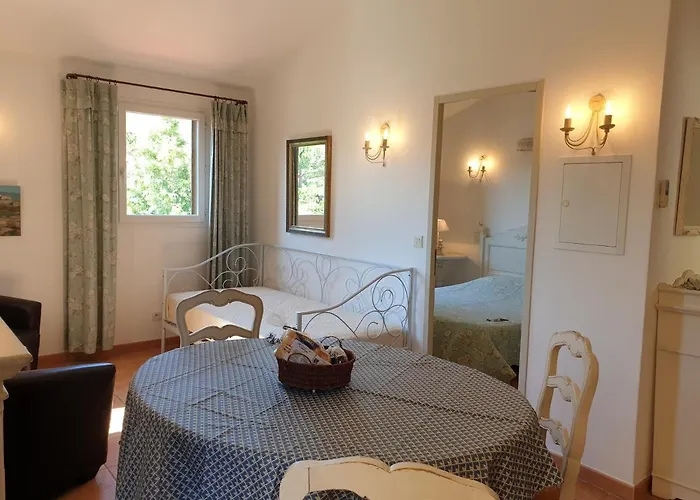 Aparthotel A Merula 2*