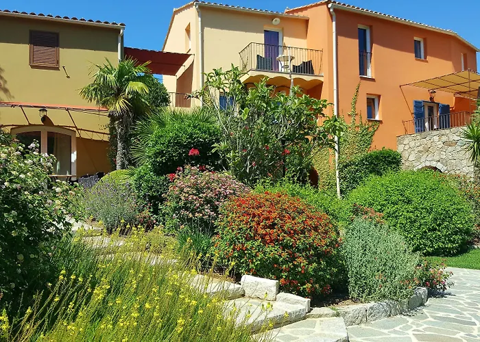 Aparthotel A Merula Calvi (Corsica)