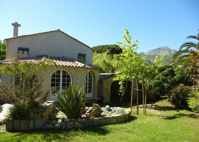 A Merula Aparthotel 2*