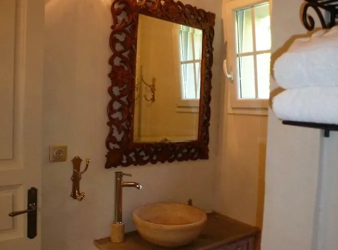 A Merula 2* Calvi (Corsica)