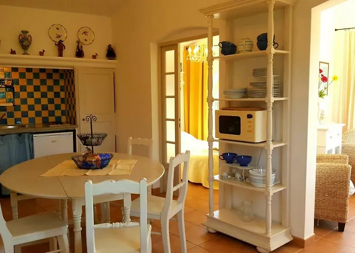 A Merula 2* Calvi (Corsica)