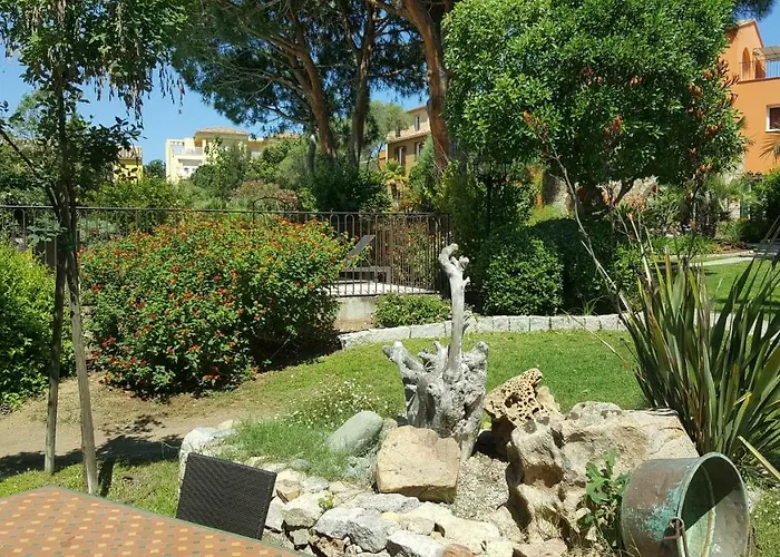 A Merula Aparthotel Calvi (Corsica)