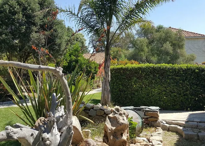 A Merula Aparthotel 2*